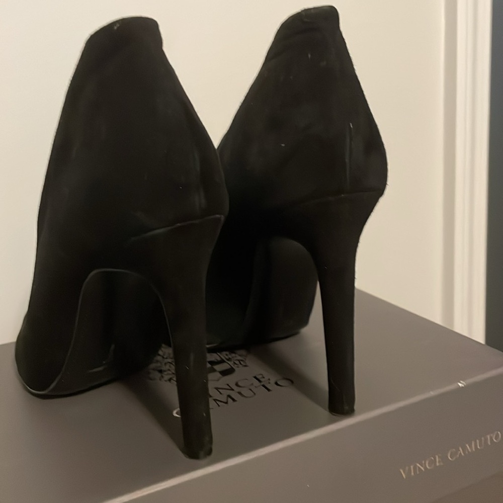 Vince Camuto Karolynn Heels Size 10M Black Suede Open Toe Tall Back - Picture 10 of 13